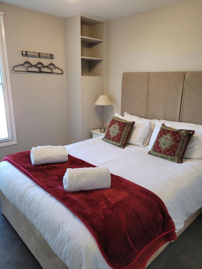 Park View Two-Bedroom Apartment Бат Екстер'єр фото