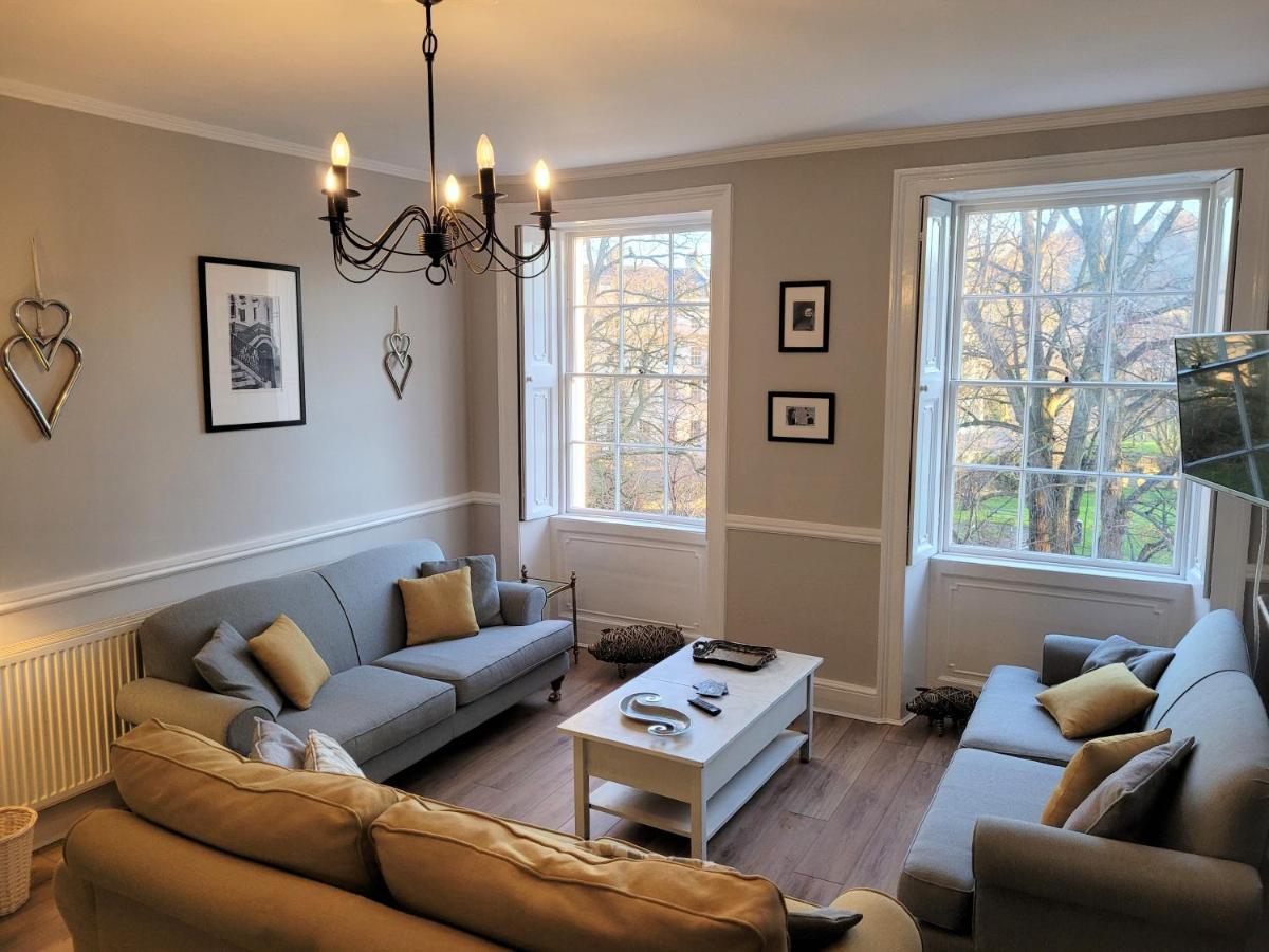 Park View Two-Bedroom Apartment Бат Екстер'єр фото